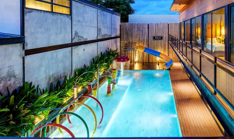 Private Pool 4 x 14 M